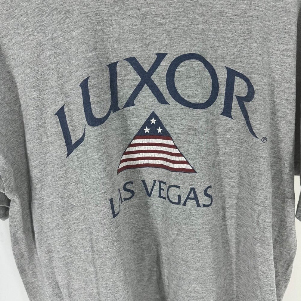 * Vintage Luxor Las Vegas Gray T-Shirt By Pyramid Creations